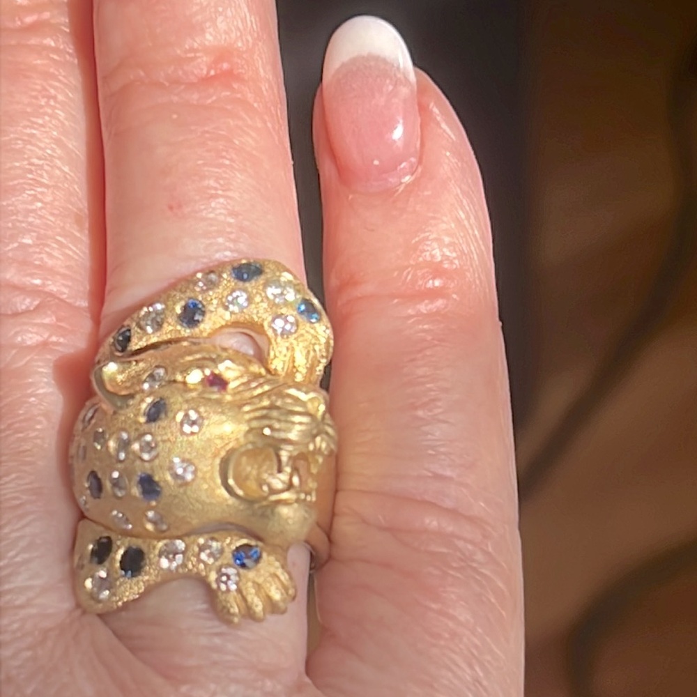 18k Gold Panther Ring with F VS diamonds sapphire and ruby - Picture 7 of 13